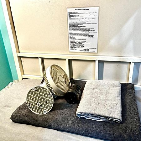 October Hostel Chiangmai Чиангмай Екстериор снимка