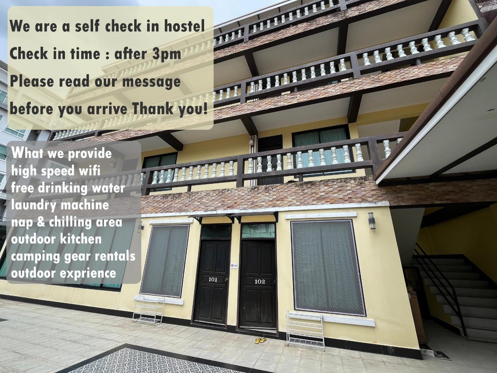 October Hostel Chiangmai Чиангмай Екстериор снимка