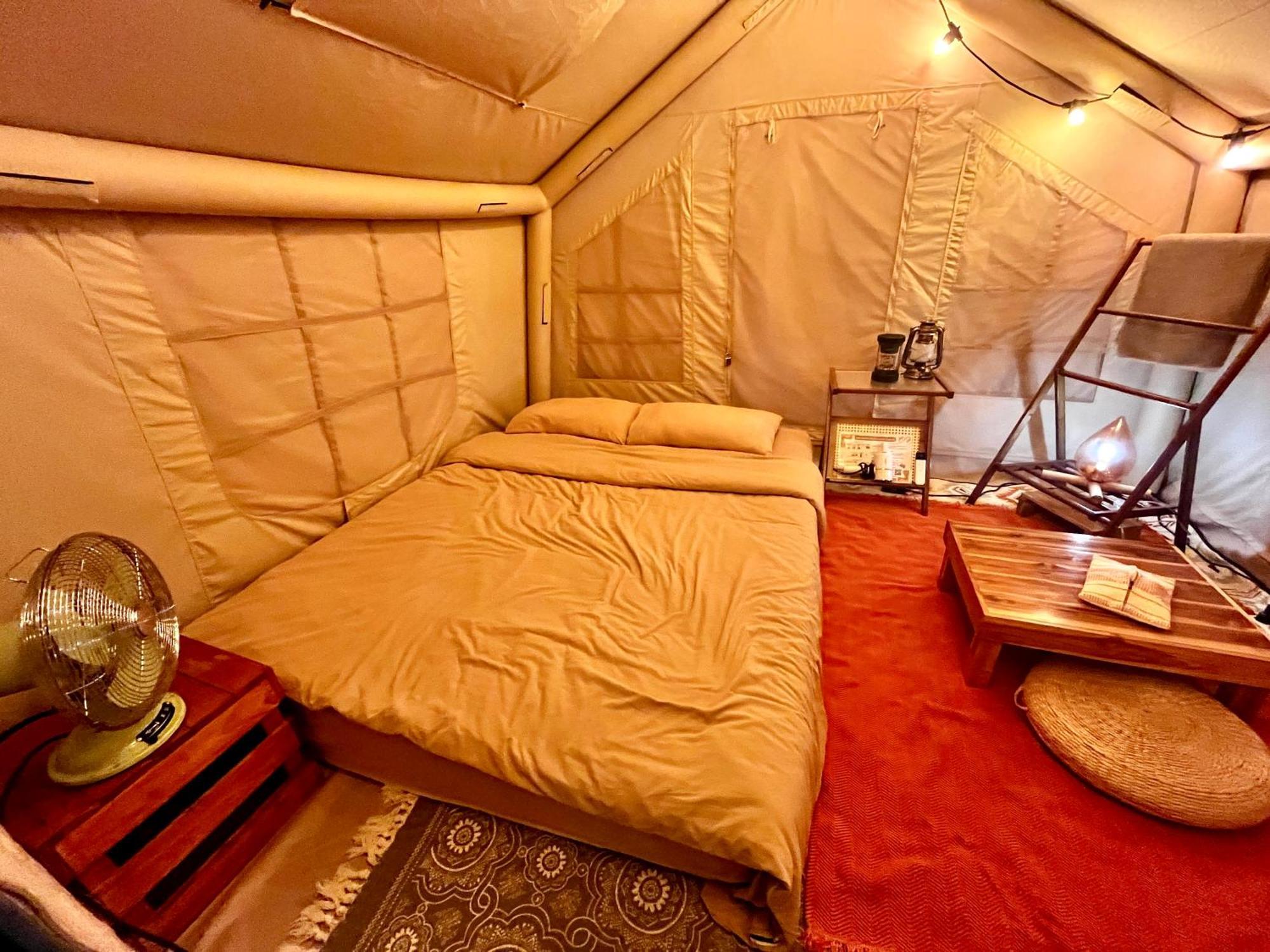 October Hostel Chiangmai Чиангмай Екстериор снимка