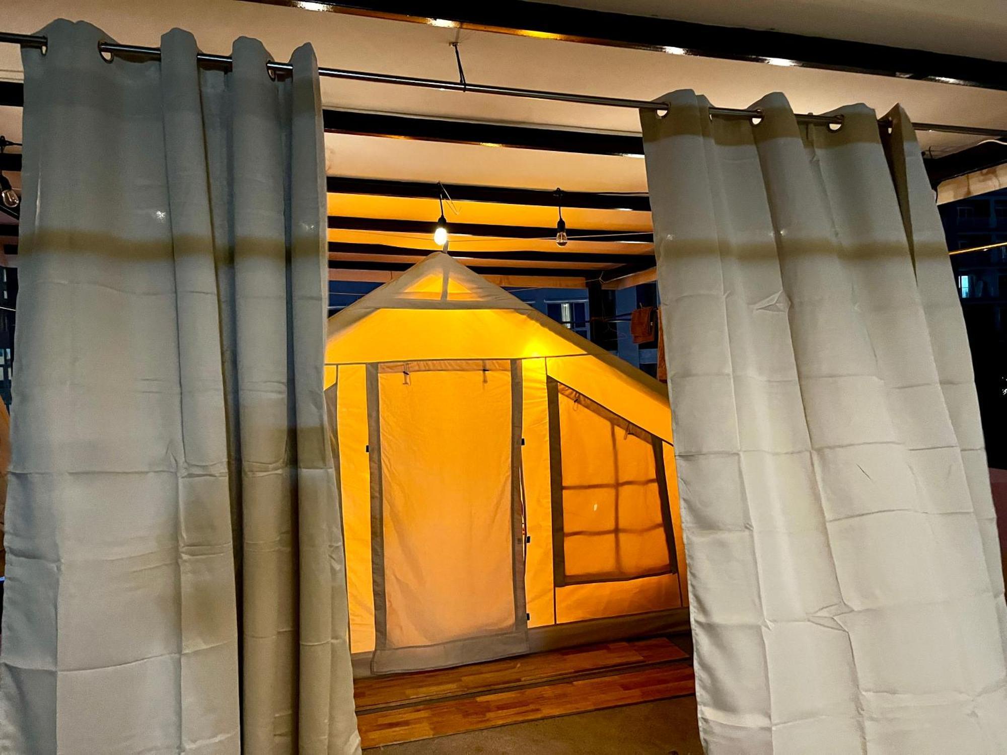 October Hostel Chiangmai Чиангмай Екстериор снимка